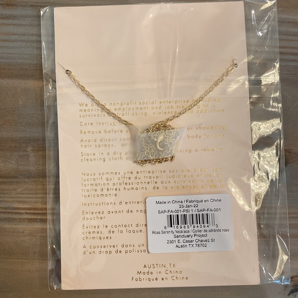 Sanctuary Project Rose Quartz Round Pendant Necklace Gold - Picture 5 of 5